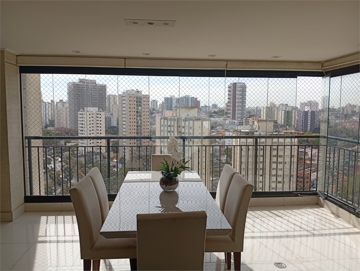 Foto REO1122934