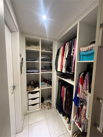 Foto REO1122939