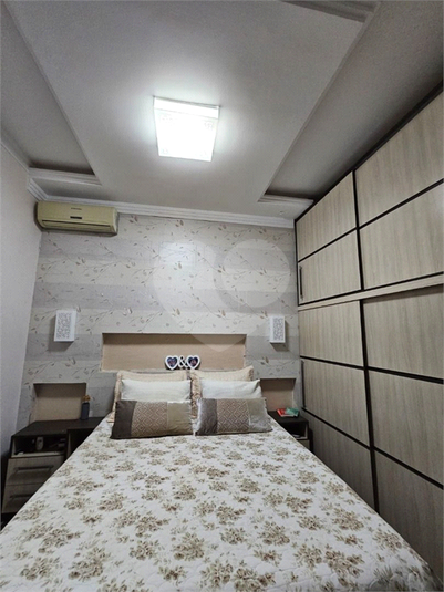 Foto REO1122961