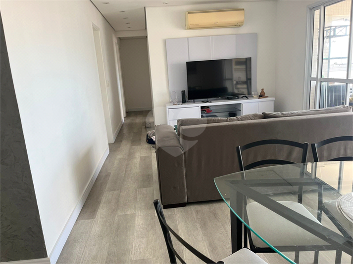 Foto REO1122964