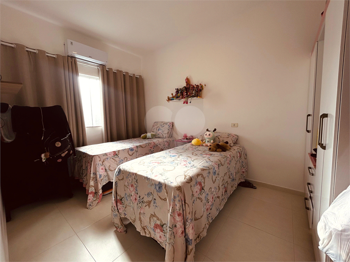 Foto REO1122973