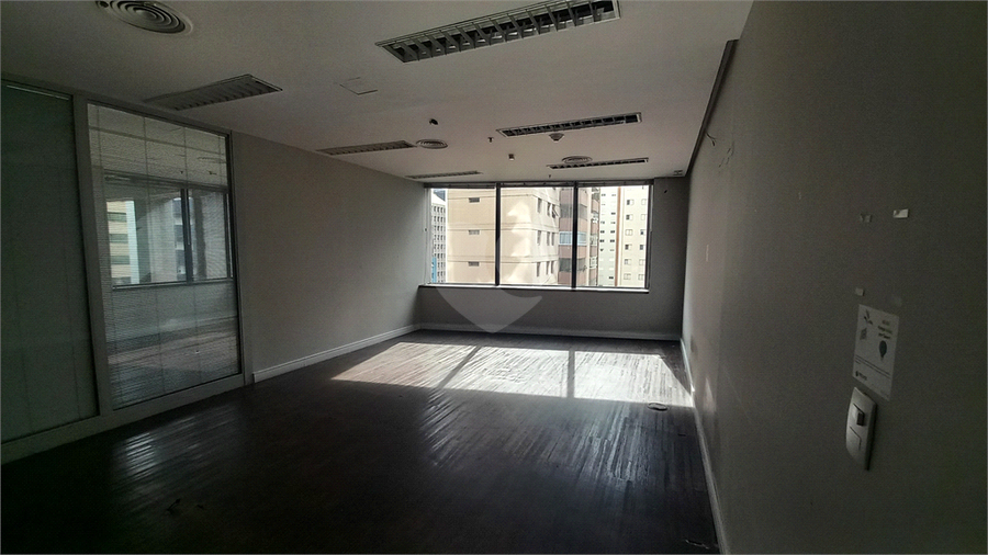 Foto REO1122979