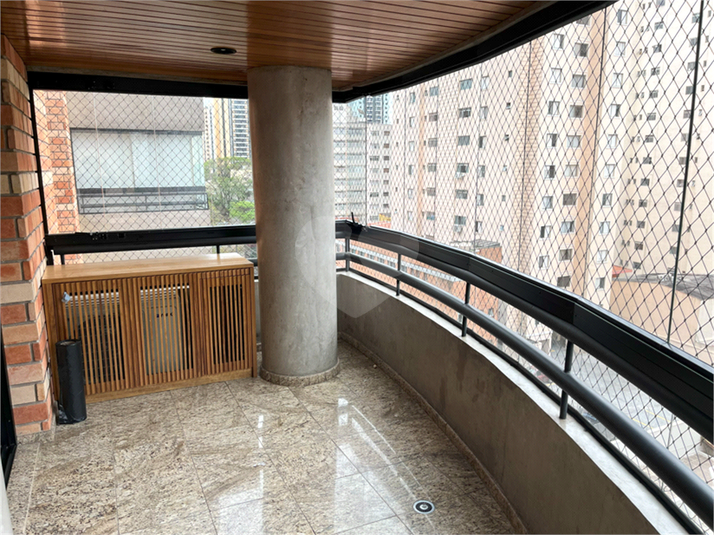 Foto REO1122980