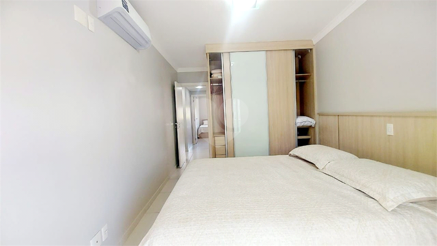 Foto REO1123005