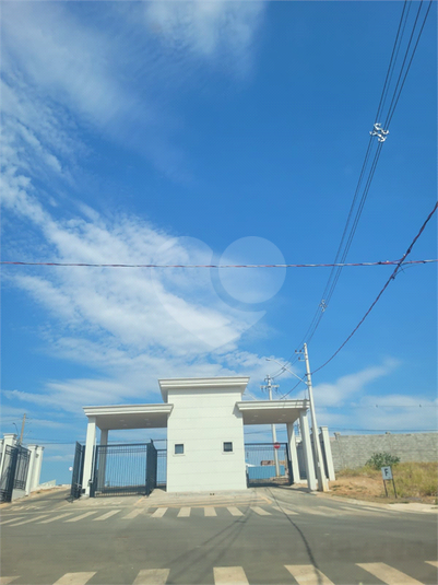 Foto REO1123015
