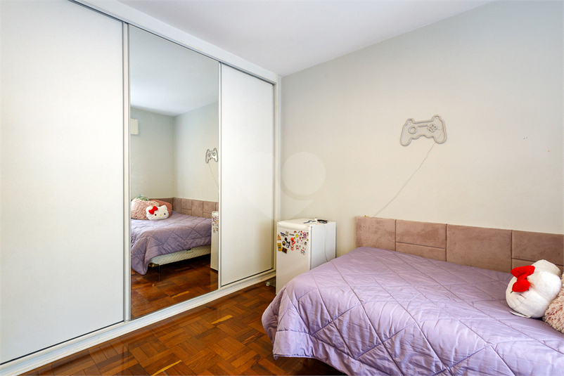 Foto REO1123037