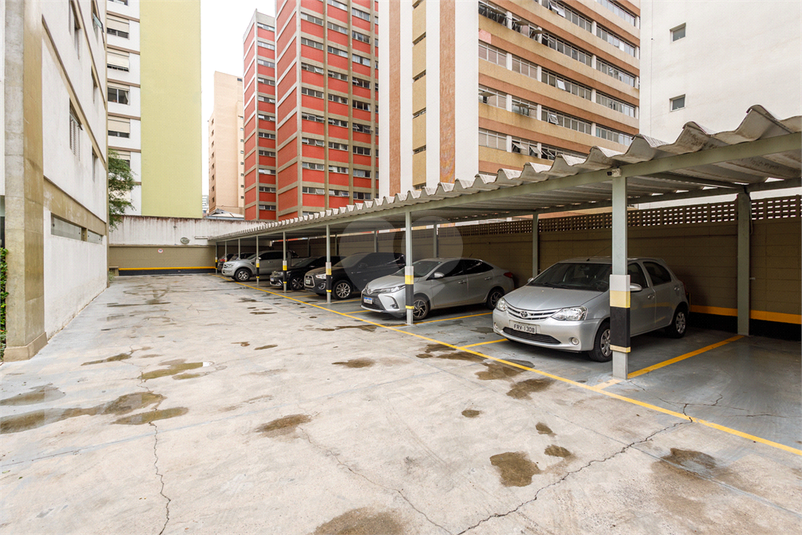 Foto REO1123047