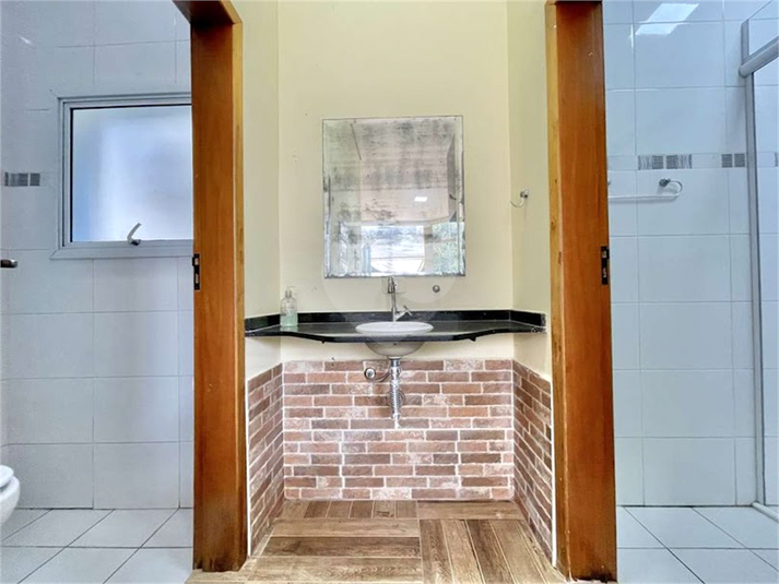 Foto REO1123049