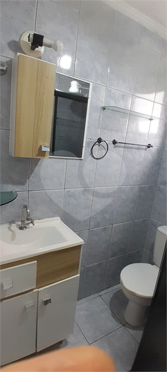 Foto REO1123064