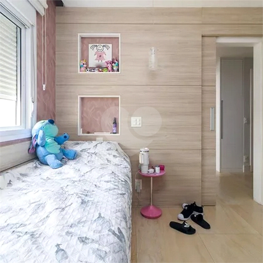 Foto REO1123070