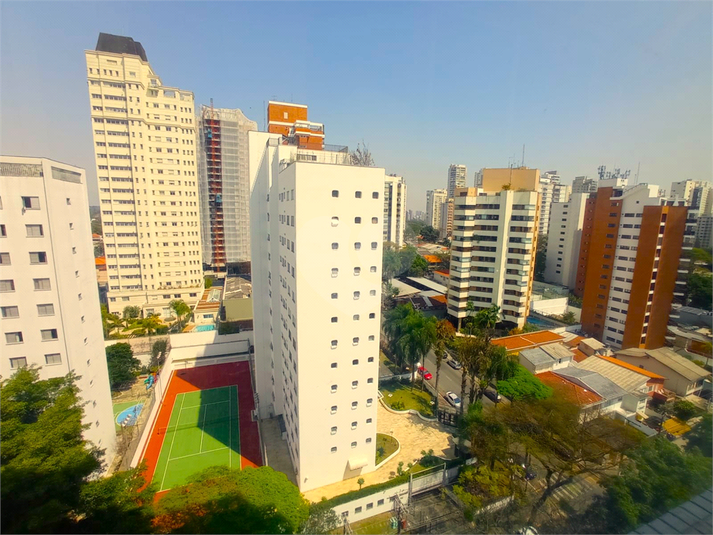 Foto REO1123070