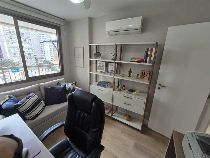 Foto REO1123086