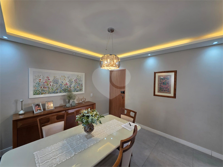 Foto REO1123088