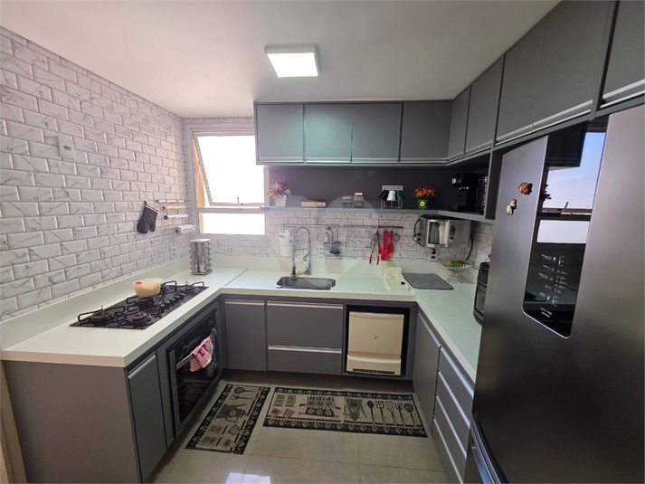 Foto REO1123088