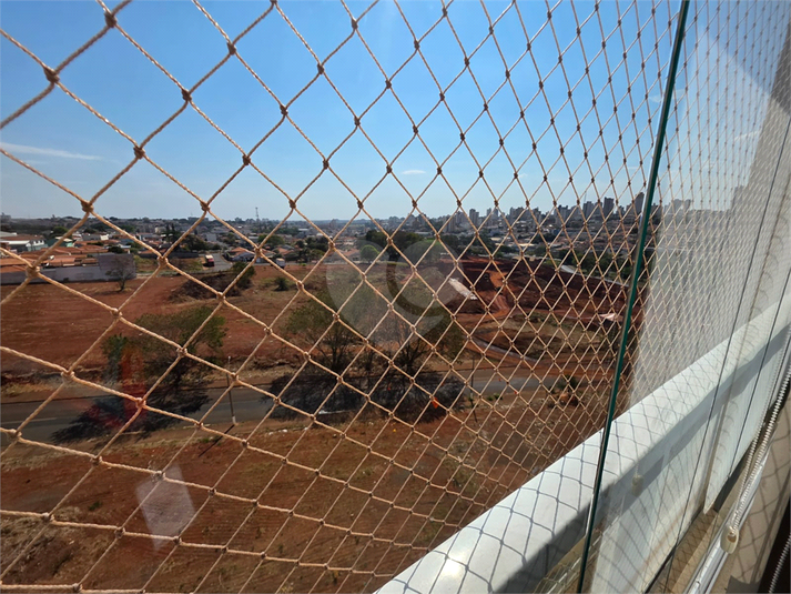 Foto REO1123088