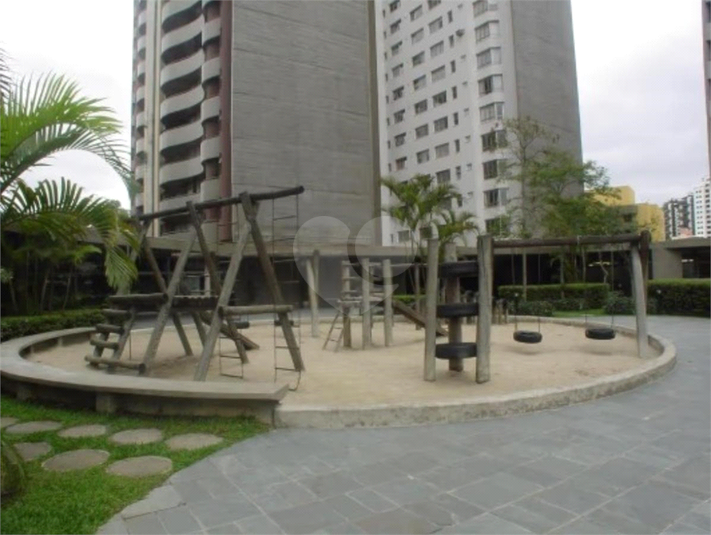 Foto REO1123094