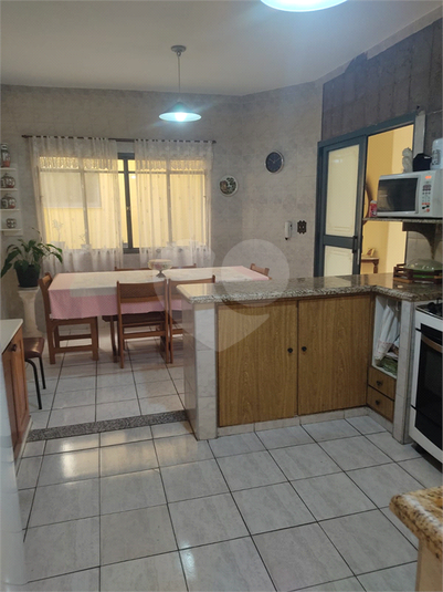 Foto REO1123106