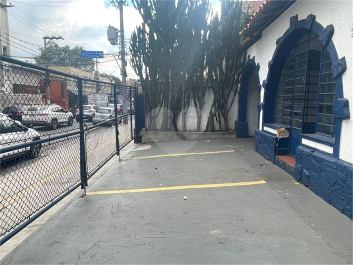 Foto REO1123118