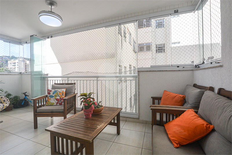 Foto REO1123135