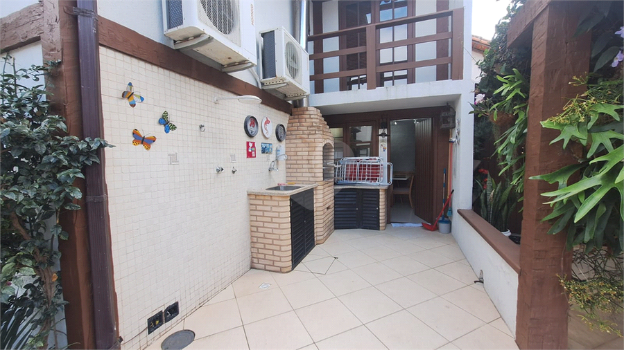 Foto REO1123156