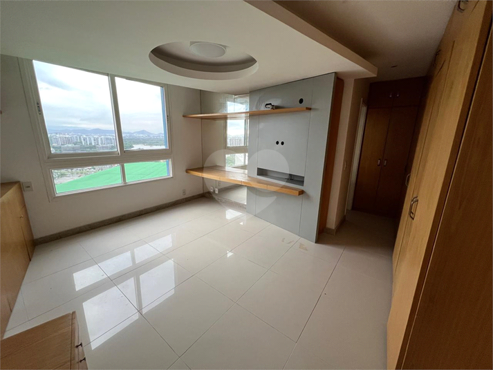 Foto REO1123162
