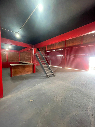 SALAO COMERCIAL