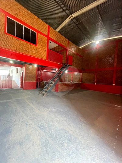 VISÃO FRONTAL INTERNA