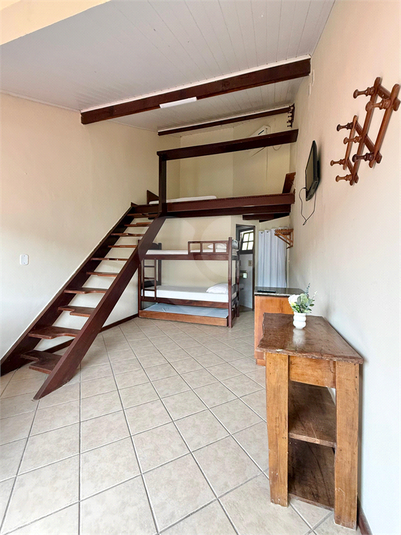 Foto REO1123172