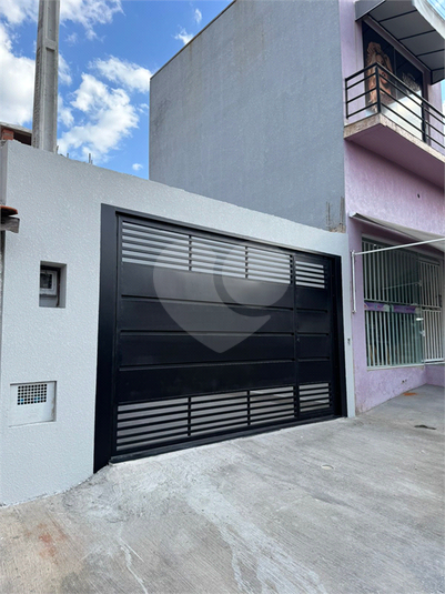 Foto REO1123176