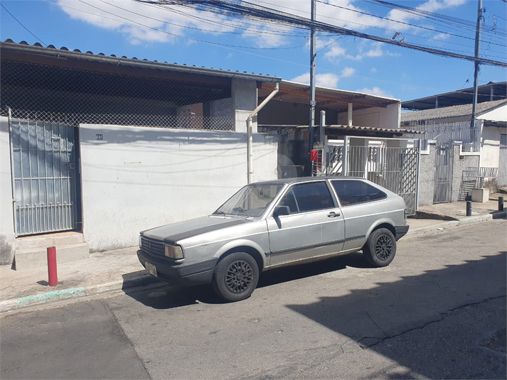 Foto REO1123181