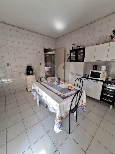 Foto REO1123204