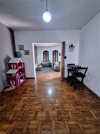 Foto REO1123204