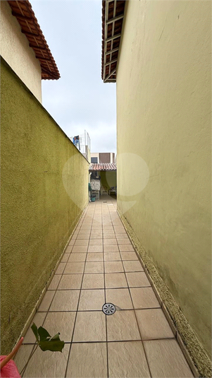 Foto REO1123217