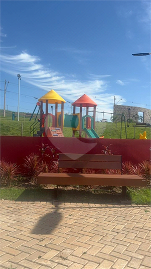Foto REO1123218