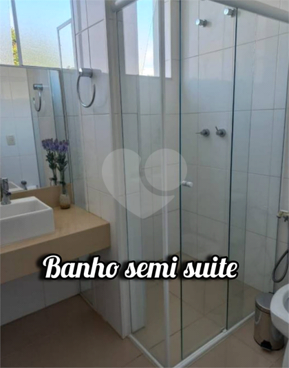 Foto REO1123224