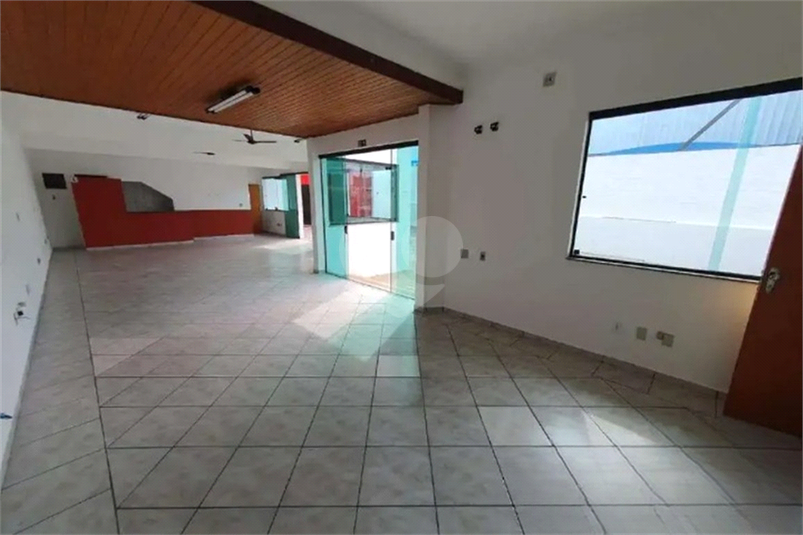 Foto REO1123229