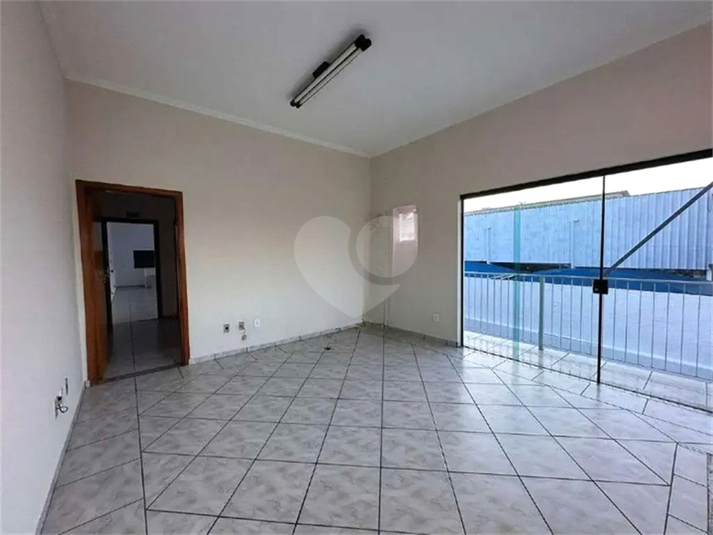 Foto REO1123229