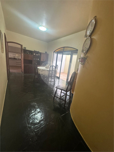 Foto REO1123256