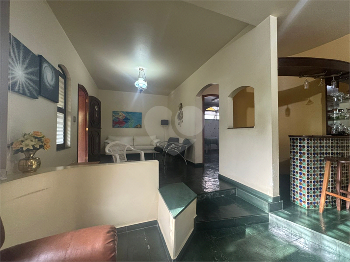 Foto REO1123256