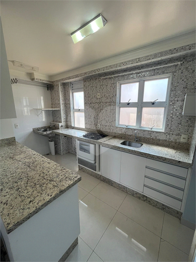 Foto REO1123259