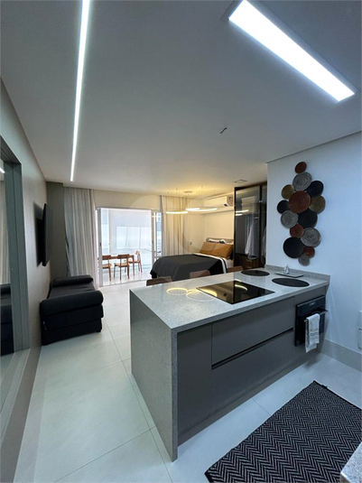 Foto REO1123266