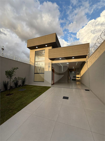 Foto REO1123285