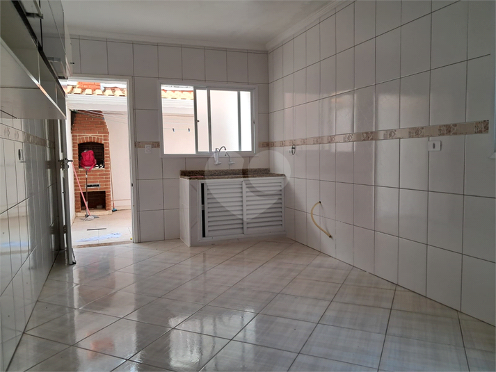 Foto REO1123300