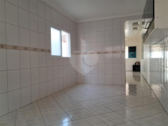 Foto REO1123300