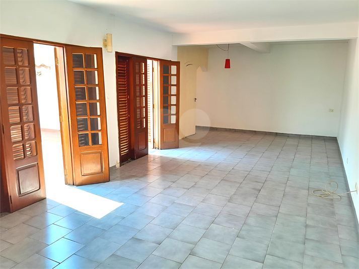 Foto REO1123301