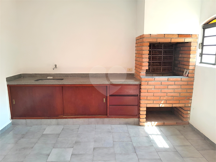 Foto REO1123301