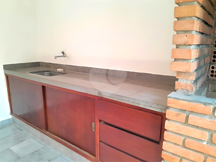 Foto REO1123301