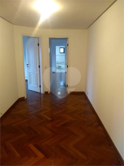 Foto REO1123322
