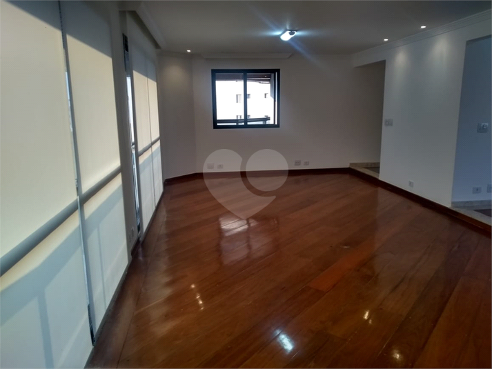 Foto REO1123322