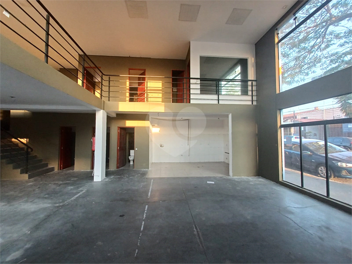 Foto REO1123331